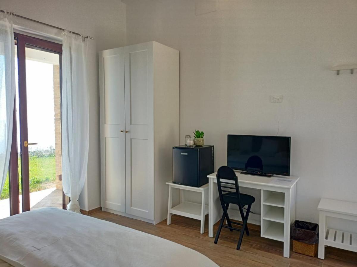 Casale Adriatico B&B Pineto Ngoại thất bức ảnh
