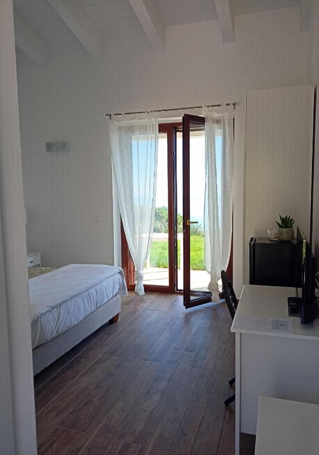 Casale Adriatico B&B Pineto Ngoại thất bức ảnh